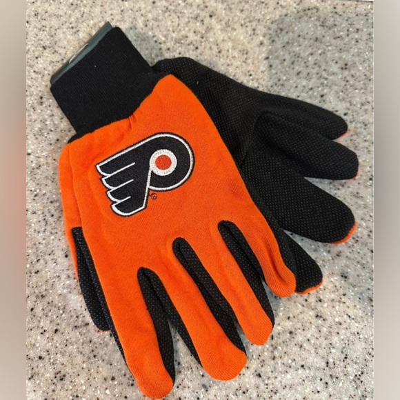 Philadelphia Flyers Utility Gloves - Picture 1 of 1